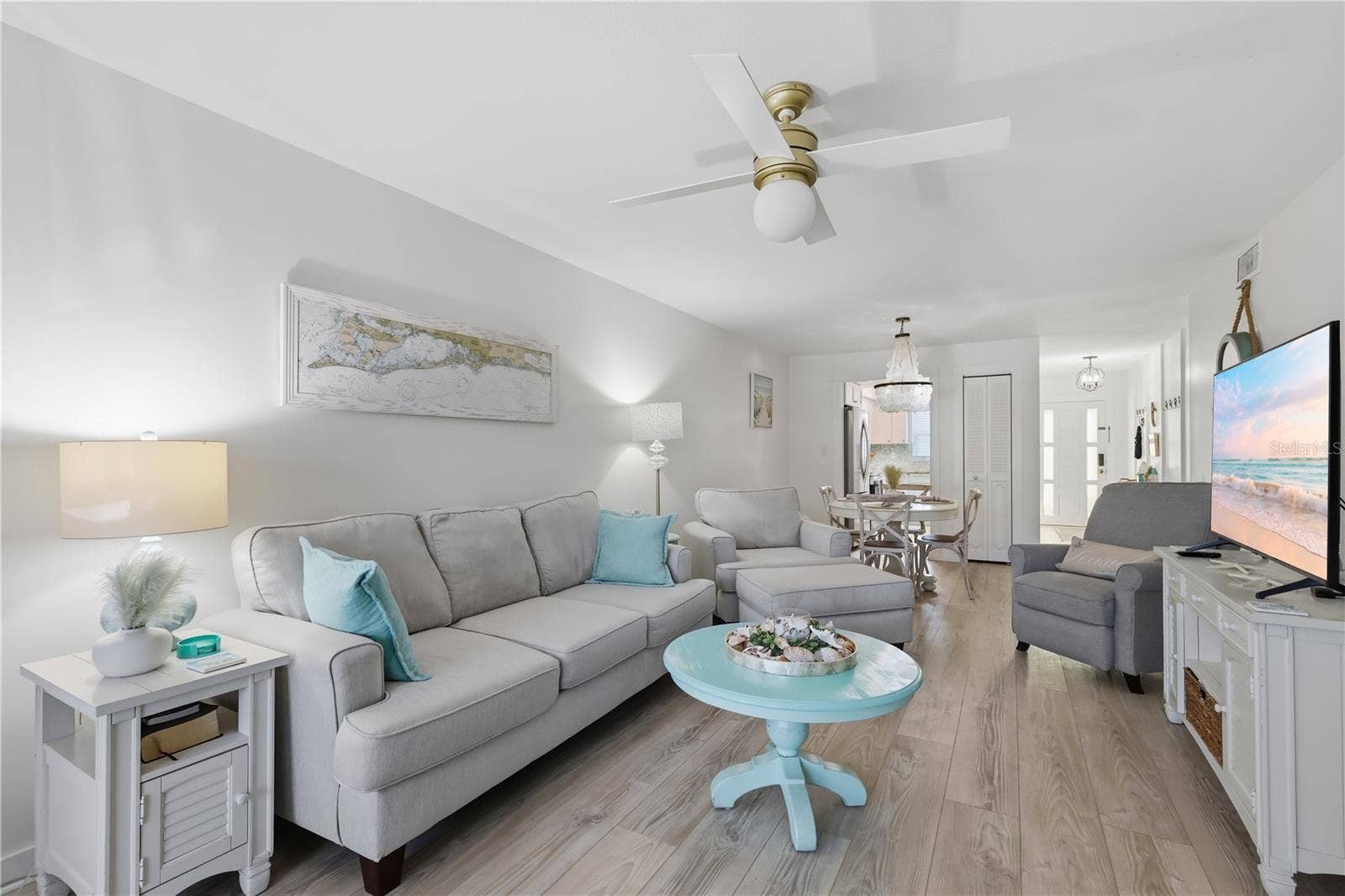 4307 GULF DRIVE, #206, Holmes Beach, FL 34217 4307 GULF DRIVE, #206, Holmes Beach, FL 34217