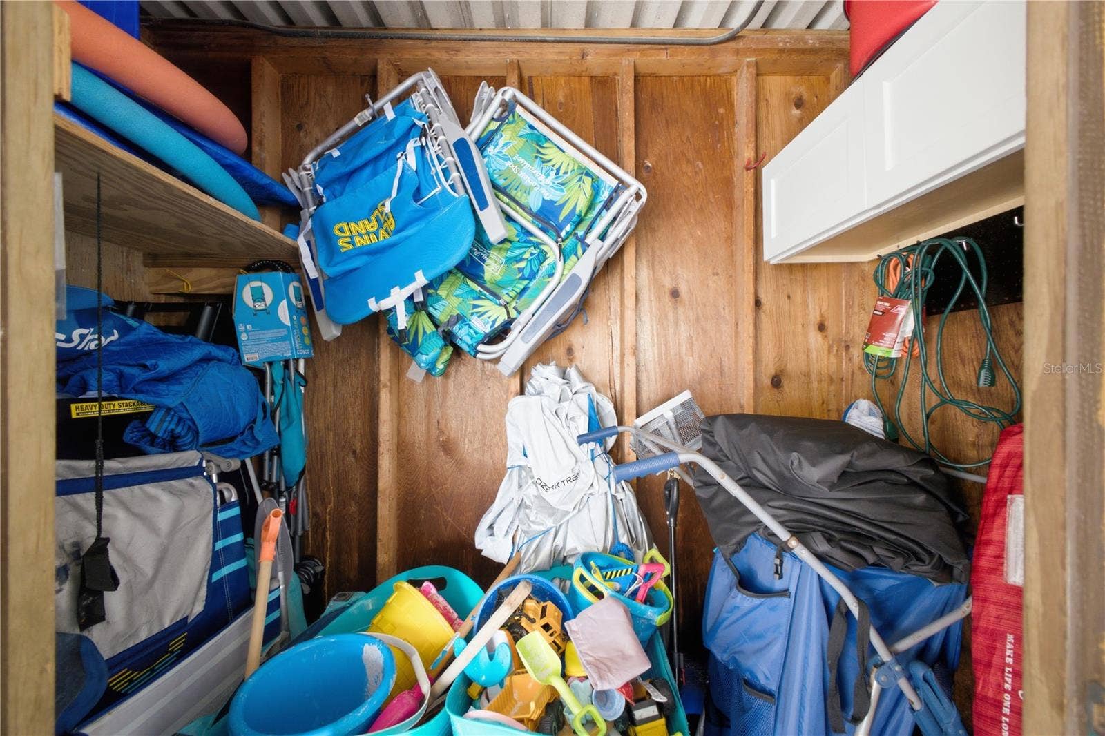 4307 GULF DRIVE, #206, Holmes Beach, FL 34217 Plenty of room for all of your pool and beach toys.