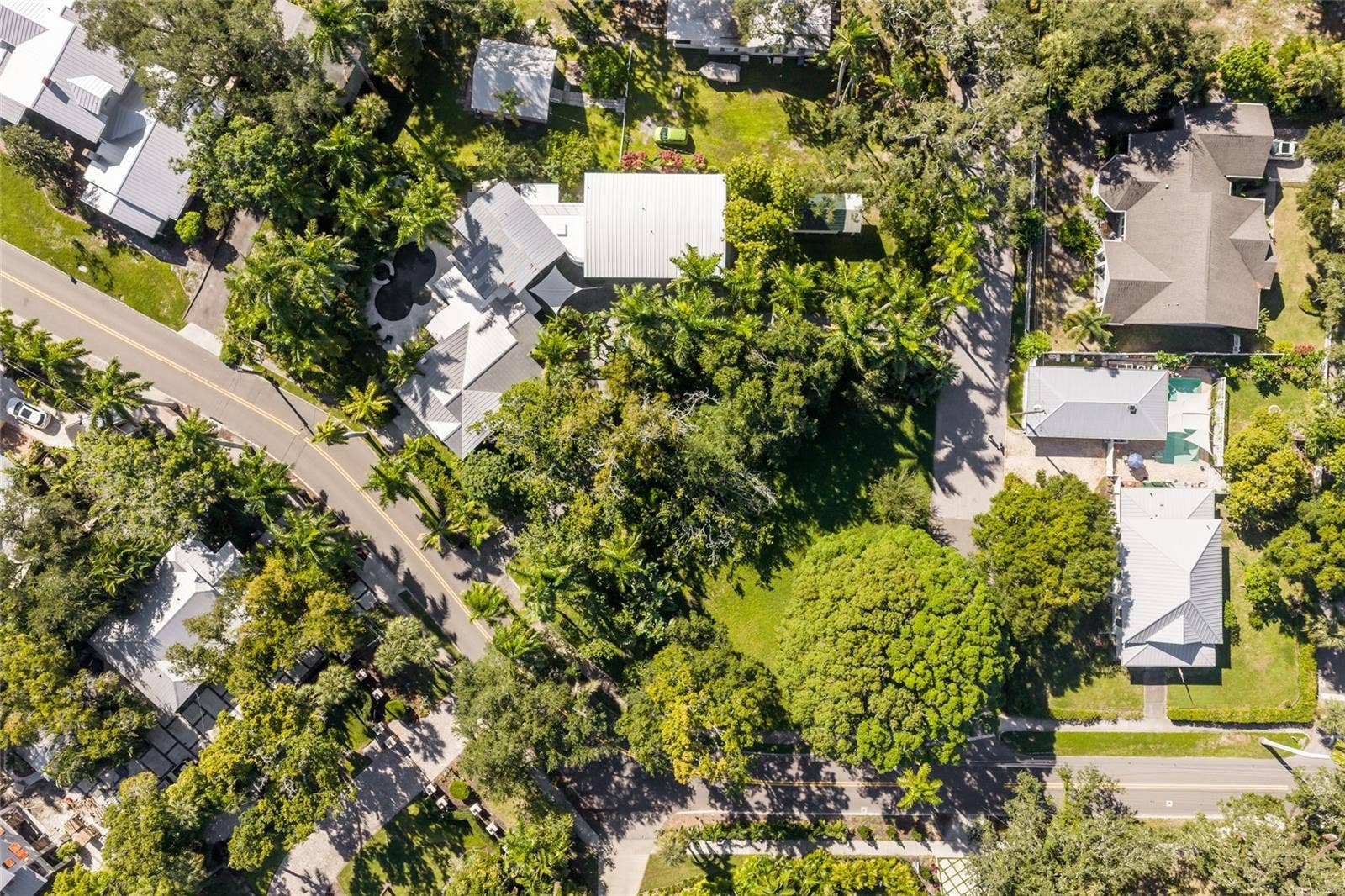 2813 RIVERVIEW BOULEVARD, Bradenton, FL 34205