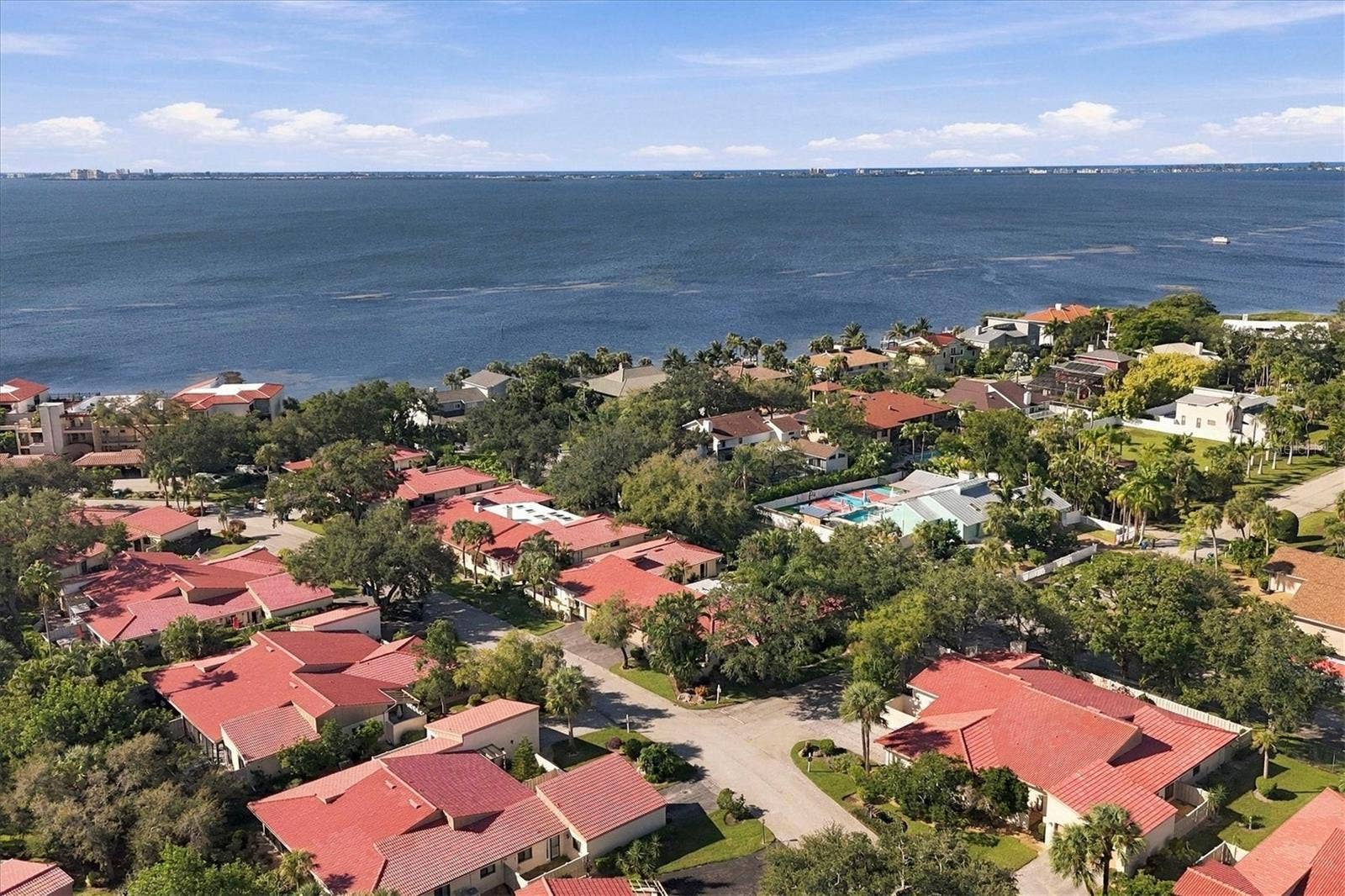 6412 SUN EAGLE LANE, Bradenton, FL 34210 6412 SUN EAGLE LANE, Bradenton, FL 34210