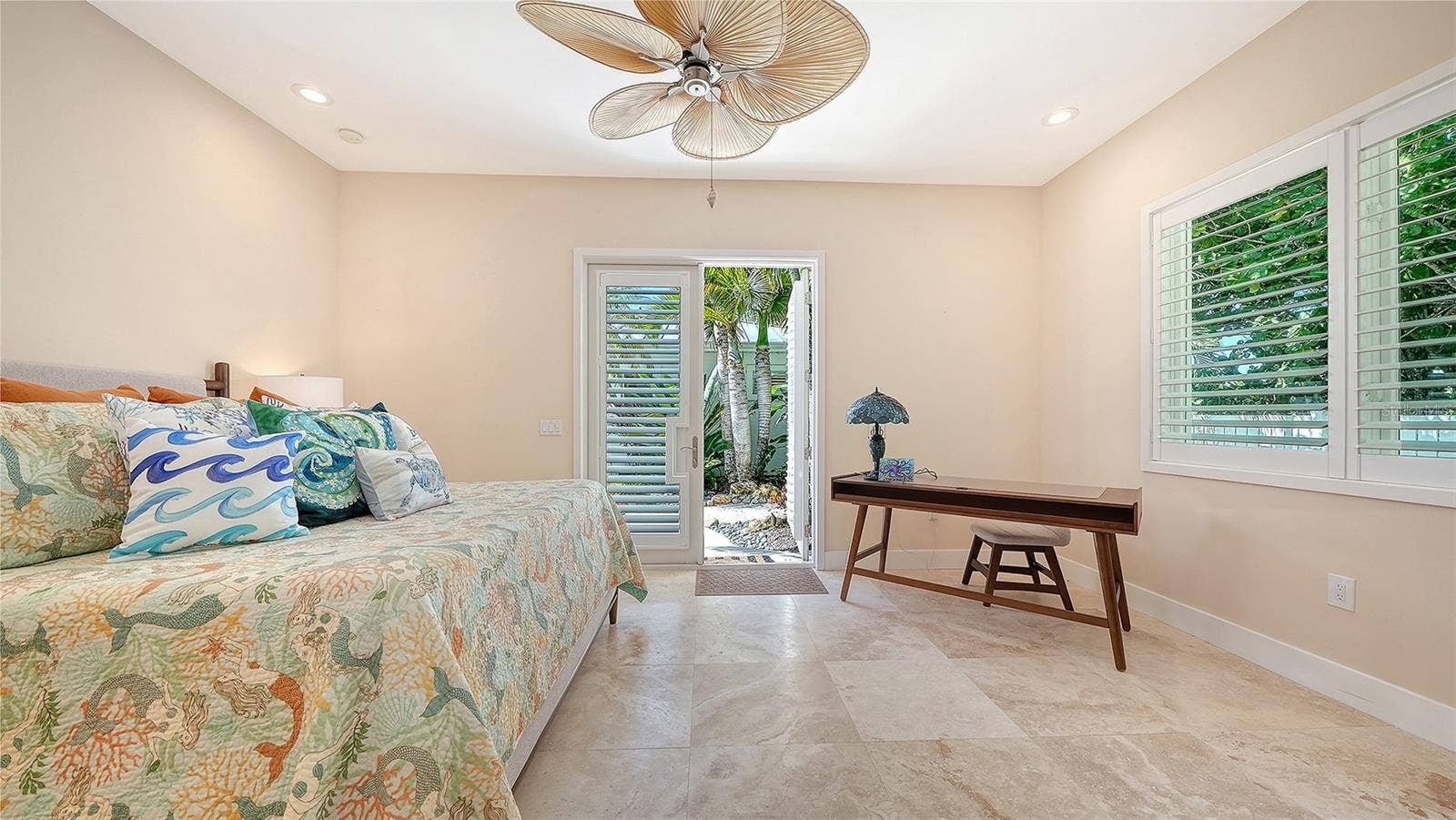 6061 GULF OF MEXICO DRIVE, Longboat Key, FL 34228