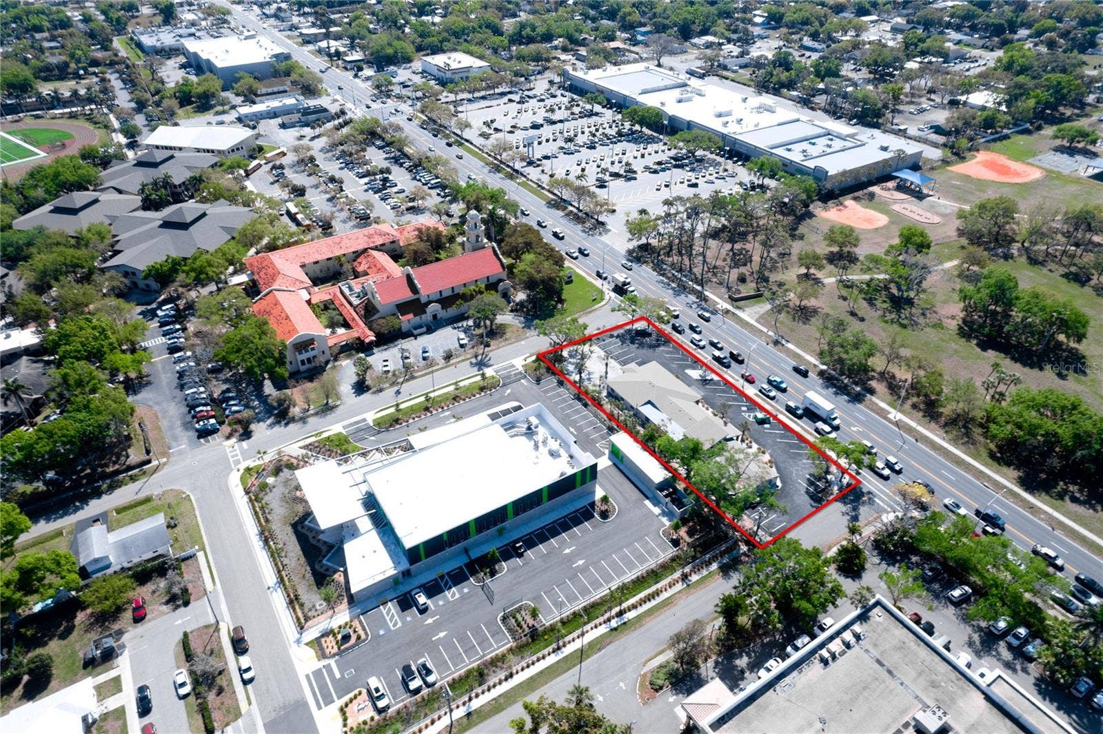 4110 MANATEE AVENUE W, Bradenton, FL 34205 4110 MANATEE AVENUE W, Bradenton, FL 34205