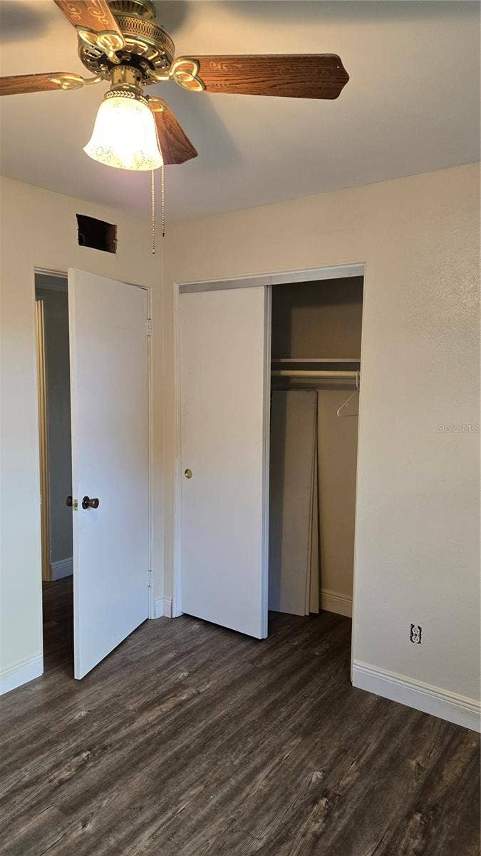 Apt 1 Bedroom 1