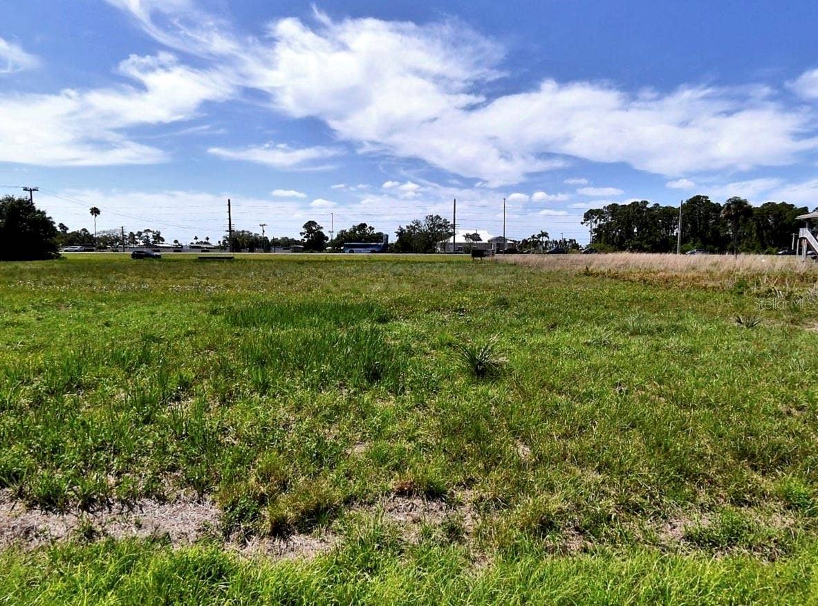SARAGOSSA LANE, North Port, FL 34287