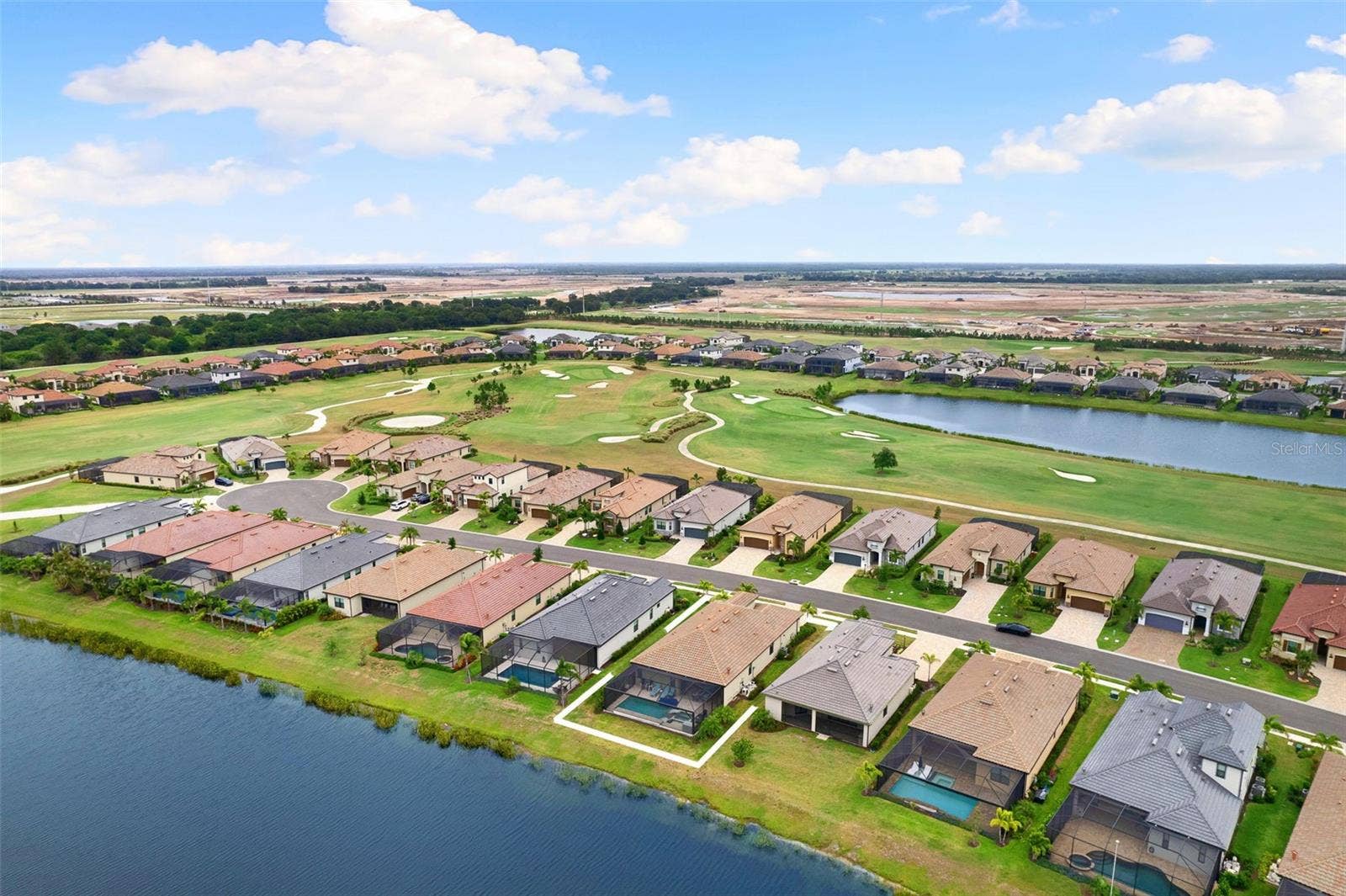 5646 CHEECH GLEN, Bradenton, FL 34211 5646 CHEECH GLEN, Bradenton, FL 34211