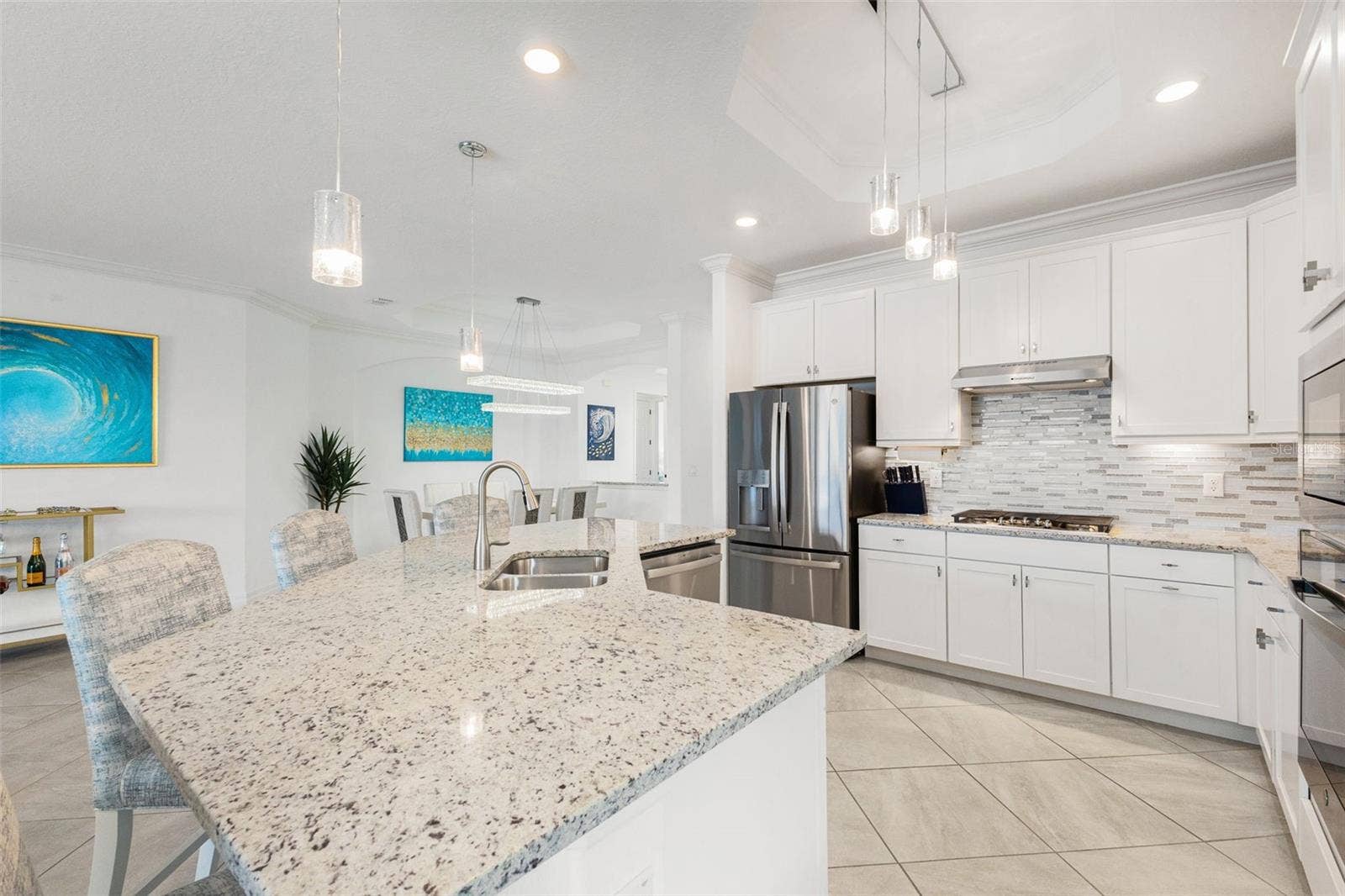 5646 CHEECH GLEN, Bradenton, FL 34211 5646 CHEECH GLEN, Bradenton, FL 34211