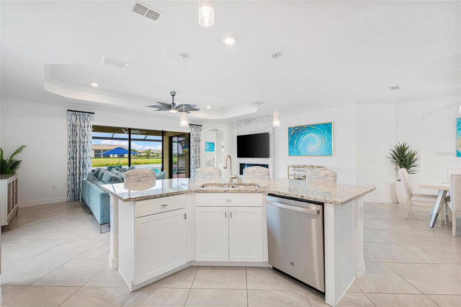 5646 CHEECH GLEN, Bradenton, FL 34211 5646 CHEECH GLEN, Bradenton, FL 34211