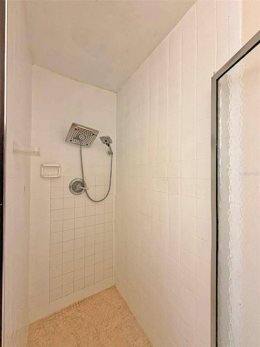 16810 BACHMANN AVENUE, Hudson, FL 34667