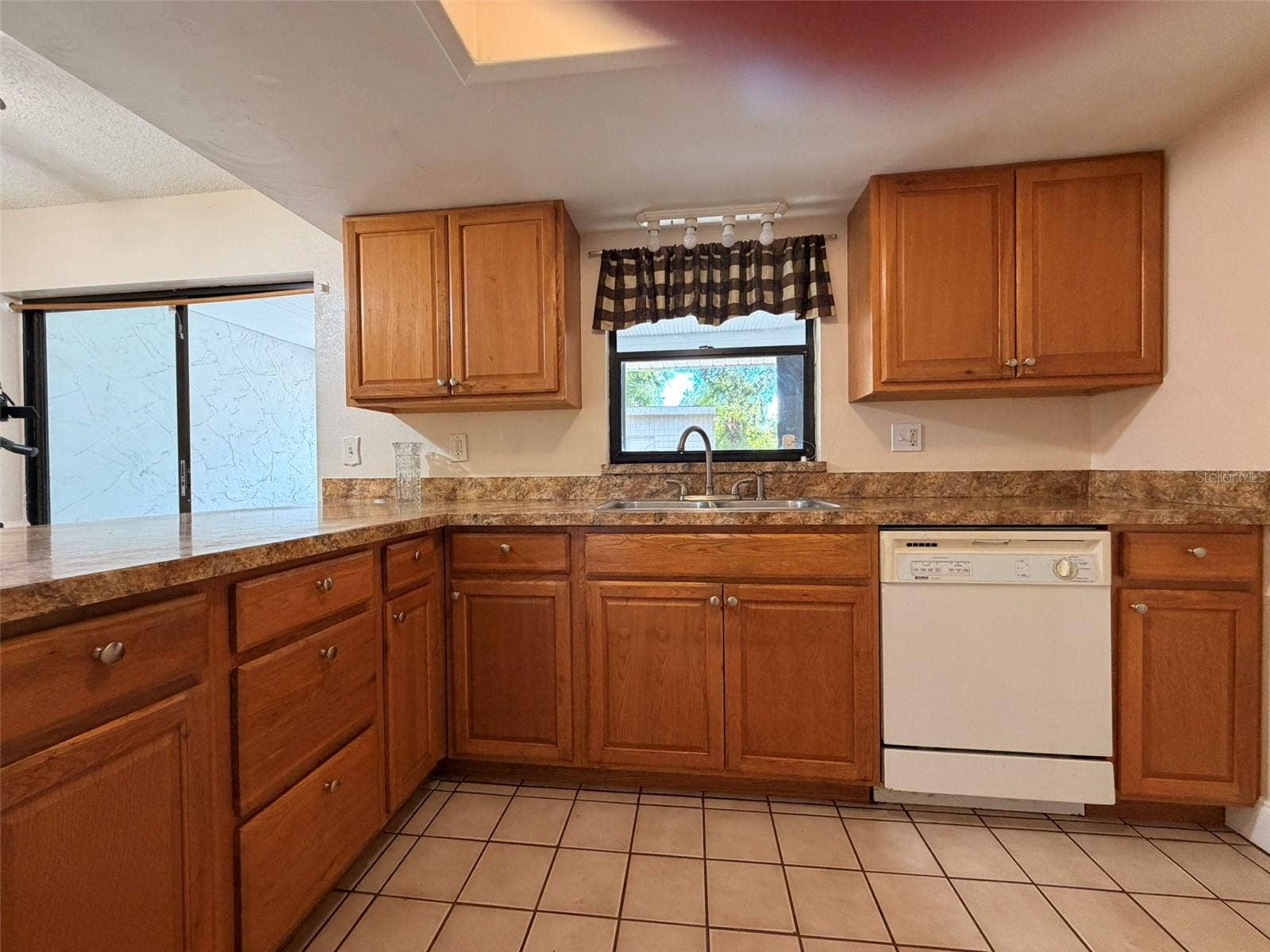 16810 BACHMANN AVENUE, Hudson, FL 34667