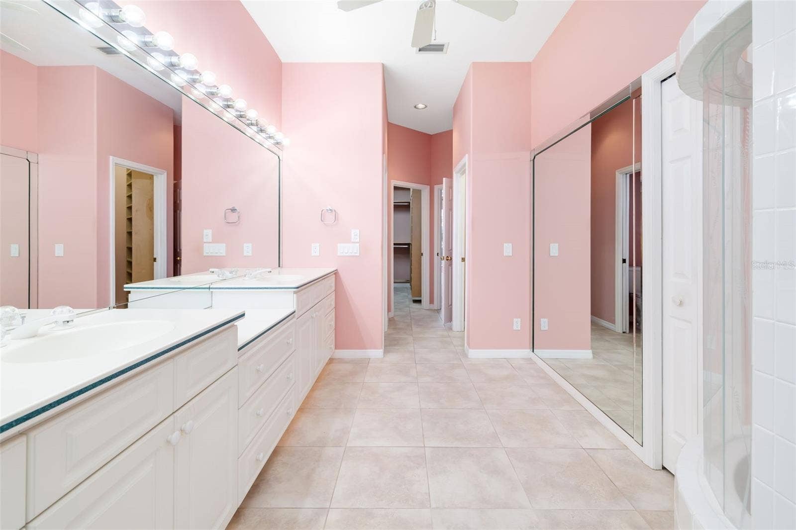 3321 CHARLES MACDONALD DRIVE, Sarasota, FL 34240 3321 CHARLES MACDONALD DRIVE, Sarasota, FL 34240