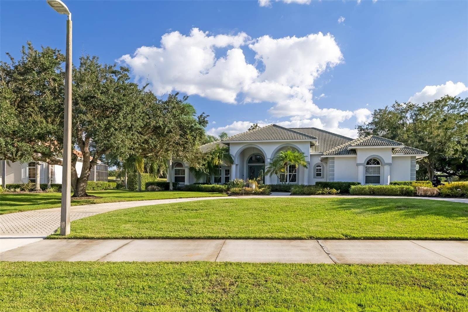 3321 CHARLES MACDONALD DRIVE, Sarasota, FL 34240 3321 CHARLES MACDONALD DRIVE, Sarasota, FL 34240