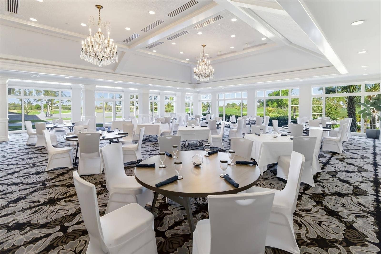 3321 CHARLES MACDONALD DRIVE, Sarasota, FL 34240 3321 CHARLES MACDONALD DRIVE, Sarasota, FL 34240