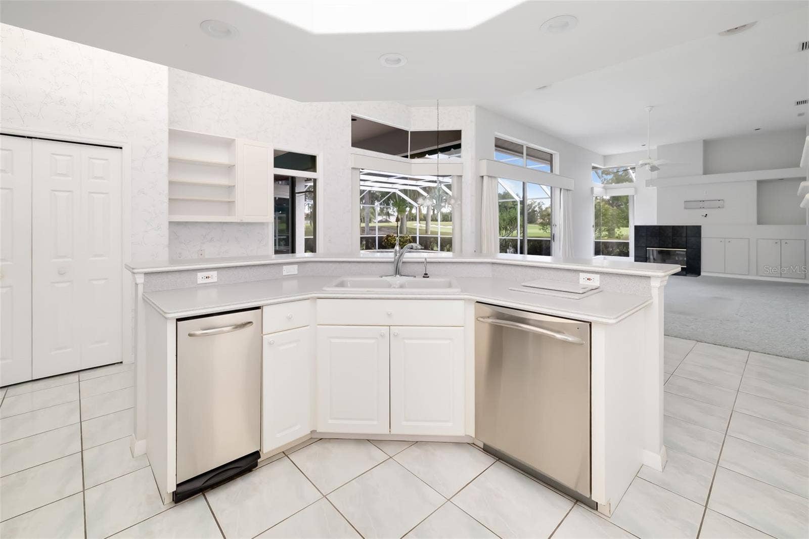 3321 CHARLES MACDONALD DRIVE, Sarasota, FL 34240 3321 CHARLES MACDONALD DRIVE, Sarasota, FL 34240