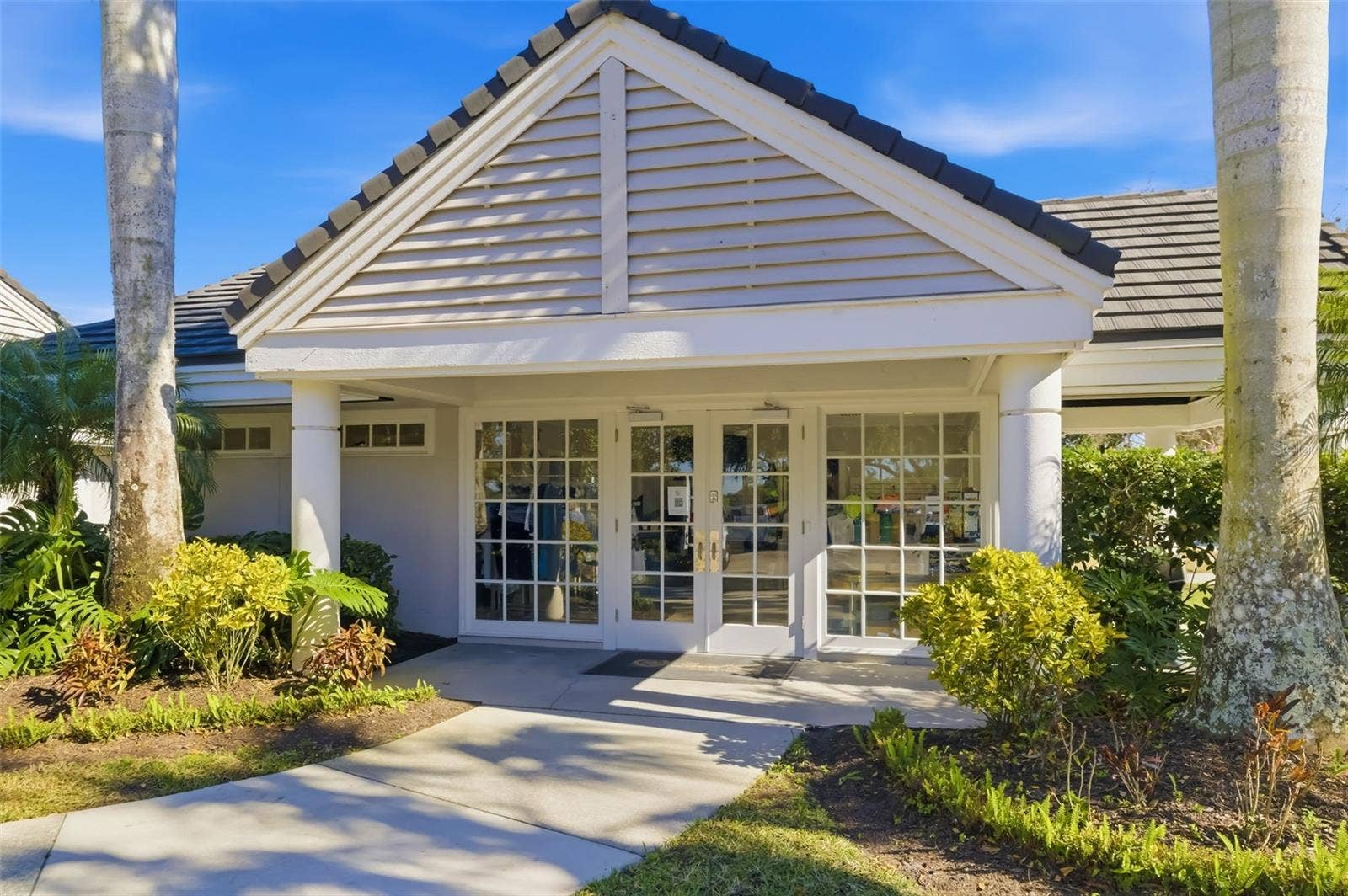 3321 CHARLES MACDONALD DRIVE, Sarasota, FL 34240 3321 CHARLES MACDONALD DRIVE, Sarasota, FL 34240