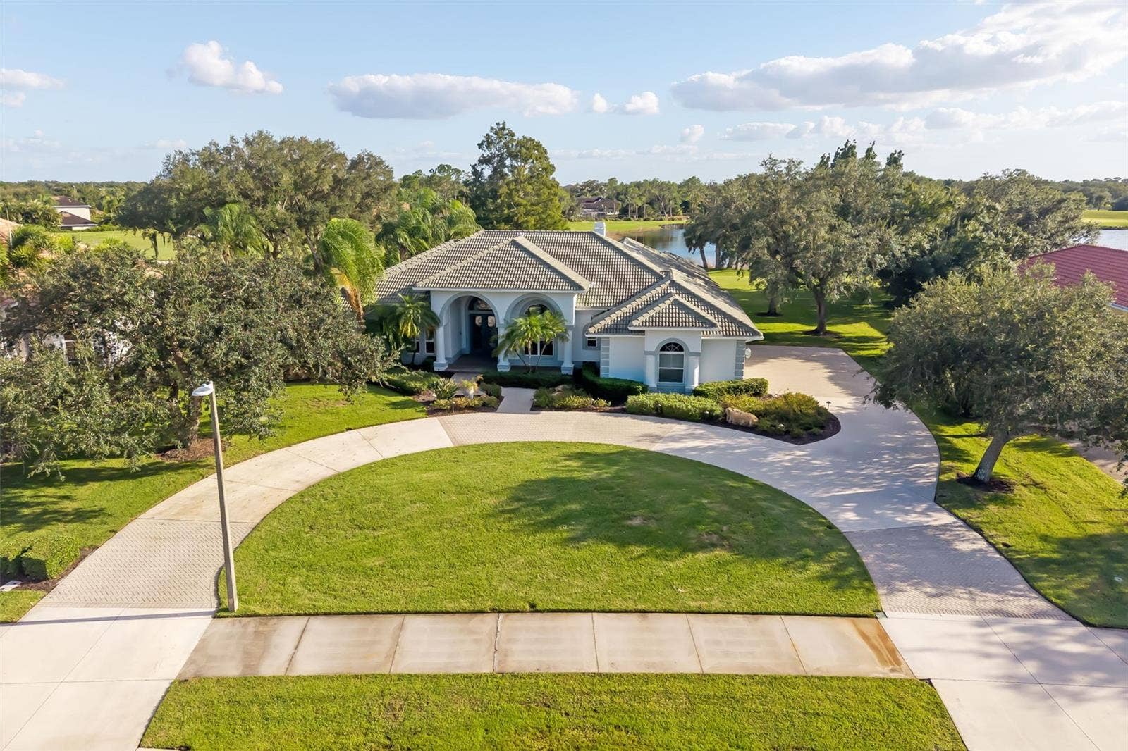 3321 CHARLES MACDONALD DRIVE, Sarasota, FL 34240 3321 CHARLES MACDONALD DRIVE, Sarasota, FL 34240