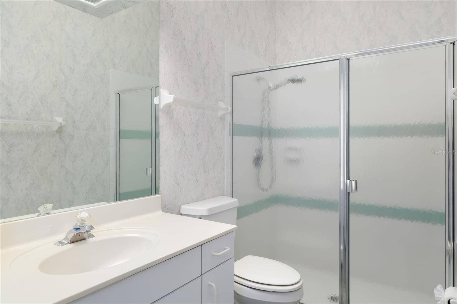 3321 CHARLES MACDONALD DRIVE, Sarasota, FL 34240 3321 CHARLES MACDONALD DRIVE, Sarasota, FL 34240