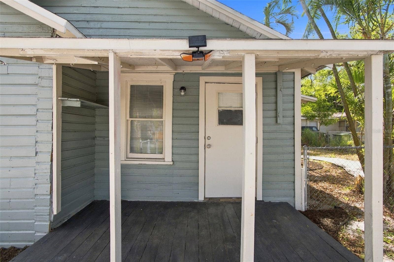 2230 9TH AVENUE W, Bradenton, FL 34205 2230 9TH AVENUE W, Bradenton, FL 34205
