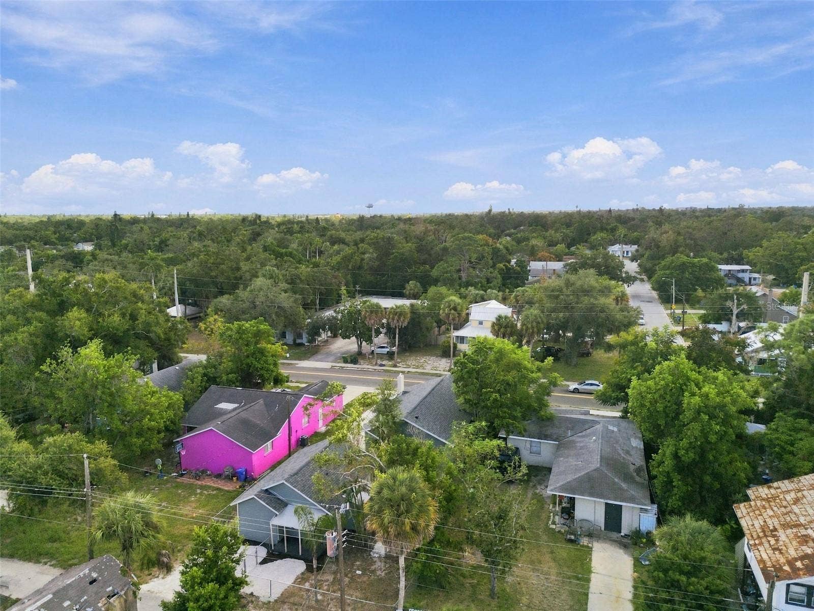 2230 9TH AVENUE W, Bradenton, FL 34205 2230 9TH AVENUE W, Bradenton, FL 34205