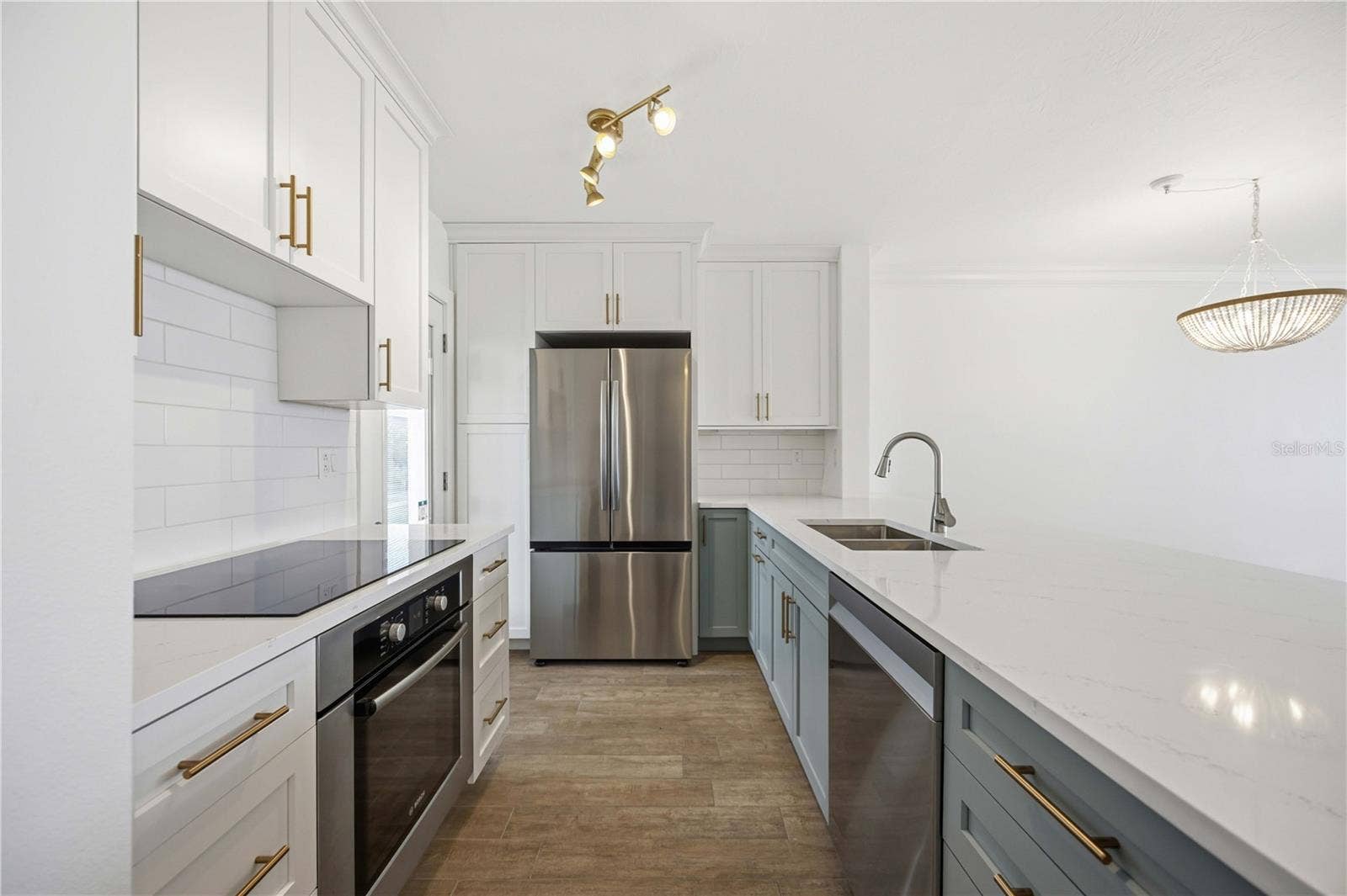769 JOHN RINGLING BOULEVARD, #2, Sarasota, FL 34236 769 JOHN RINGLING BOULEVARD, #2, Sarasota, FL 34236