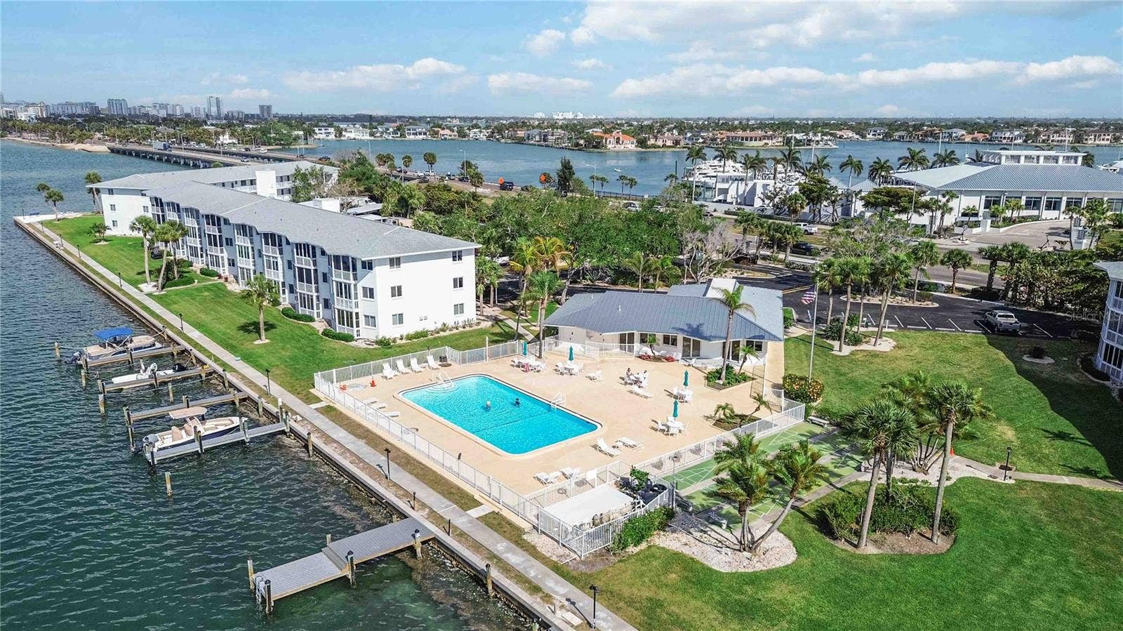 769 JOHN RINGLING BOULEVARD, #2, Sarasota, FL 34236 769 JOHN RINGLING BOULEVARD, #2, Sarasota, FL 34236