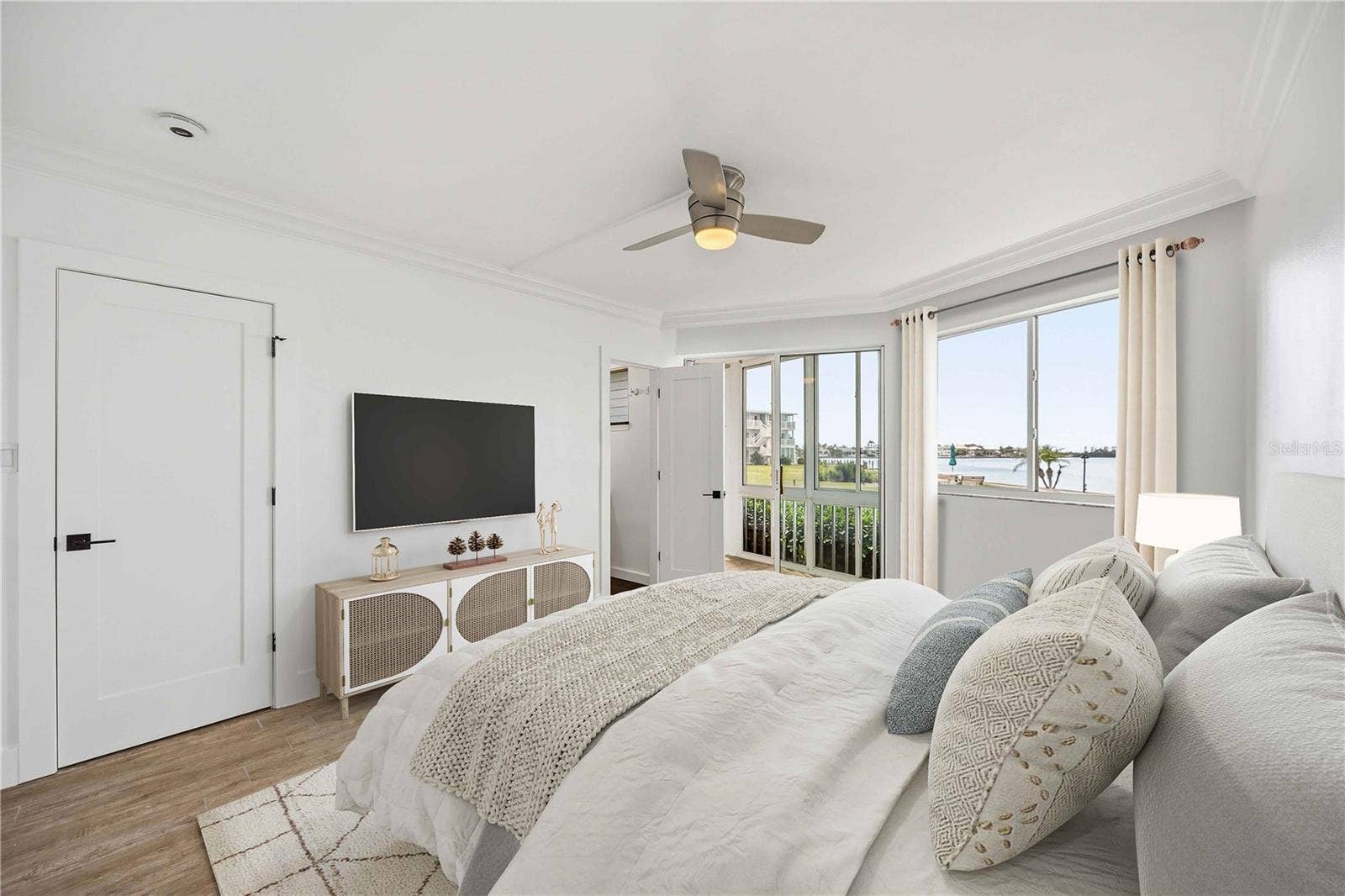 769 JOHN RINGLING BOULEVARD, #2, Sarasota, FL 34236 769 JOHN RINGLING BOULEVARD, #2, Sarasota, FL 34236