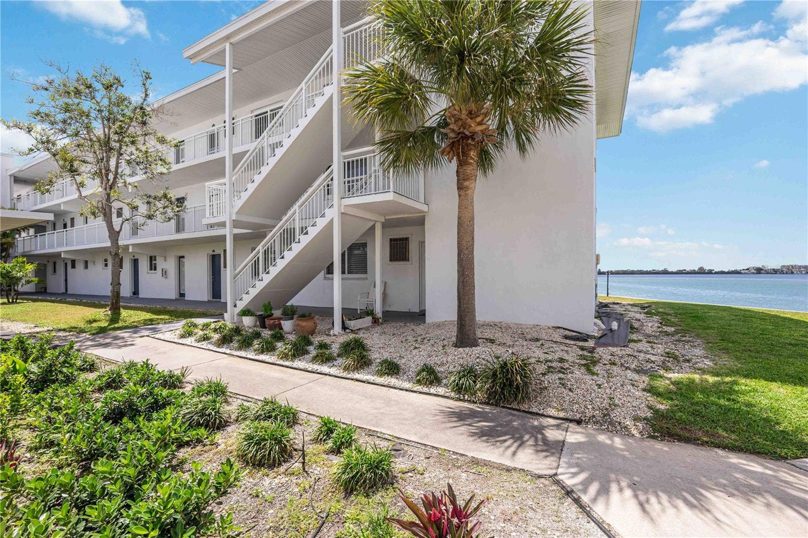 769 JOHN RINGLING BOULEVARD, #2, Sarasota, FL 34236 769 JOHN RINGLING BOULEVARD, #2, Sarasota, FL 34236