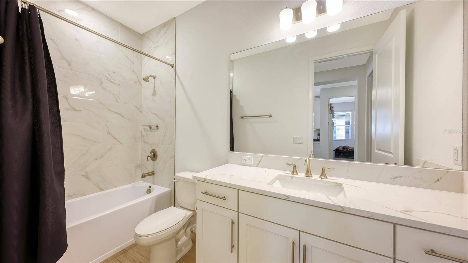 18102 CHERISHED LOOP, Bradenton, FL 34211