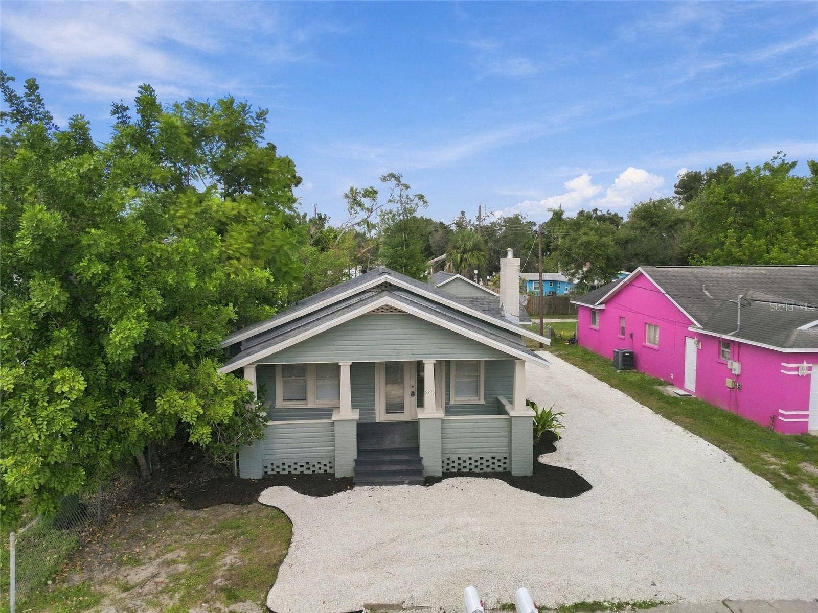 2230 9TH AVENUE W, Bradenton, FL 34205 2230 9TH AVENUE W, Bradenton, FL 34205