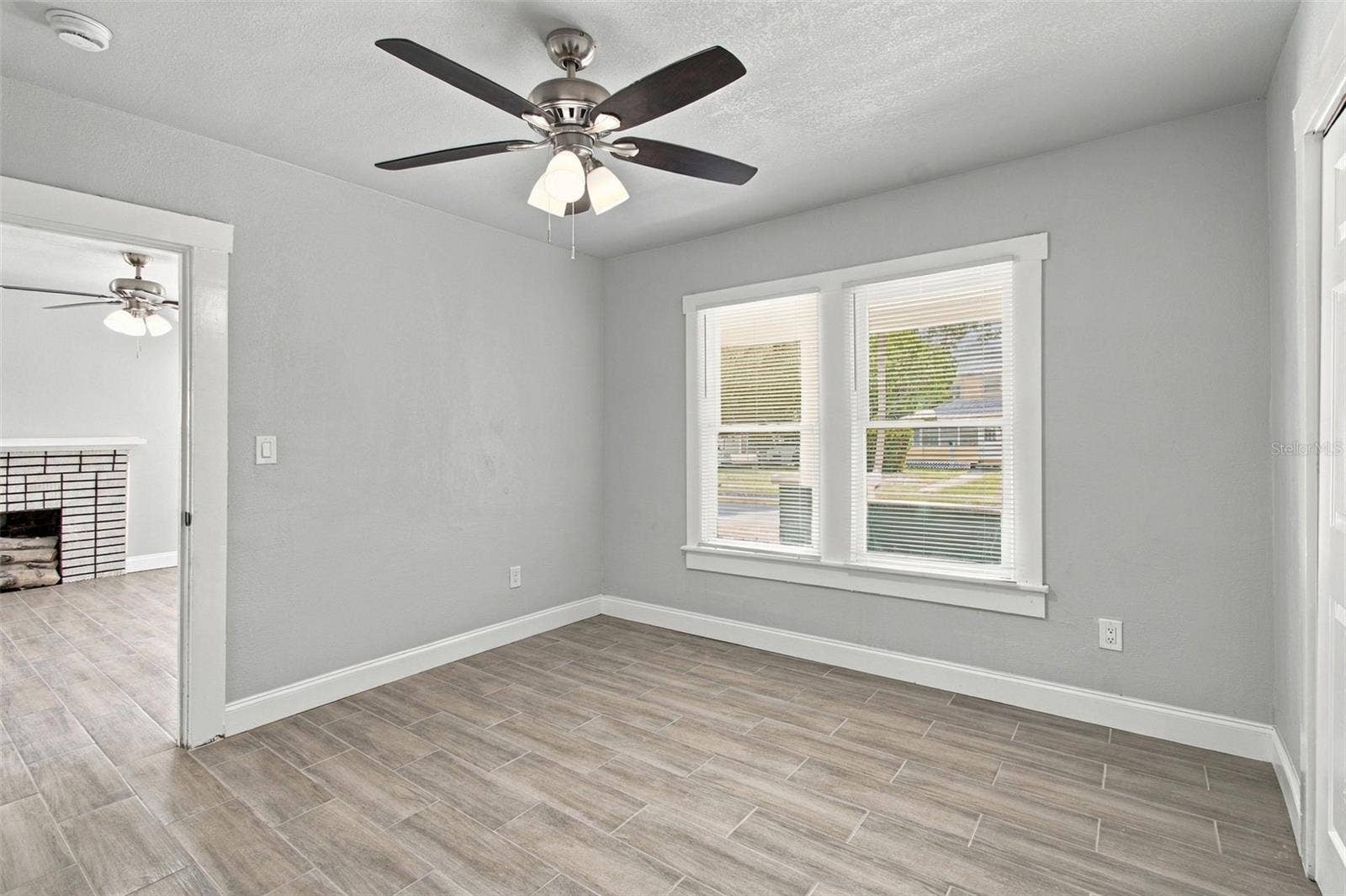 2230 9TH AVENUE W, Bradenton, FL 34205 2230 9TH AVENUE W, Bradenton, FL 34205