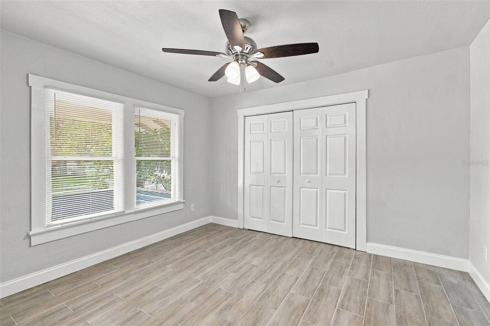 2230 9TH AVENUE W, Bradenton, FL 34205 2230 9TH AVENUE W, Bradenton, FL 34205