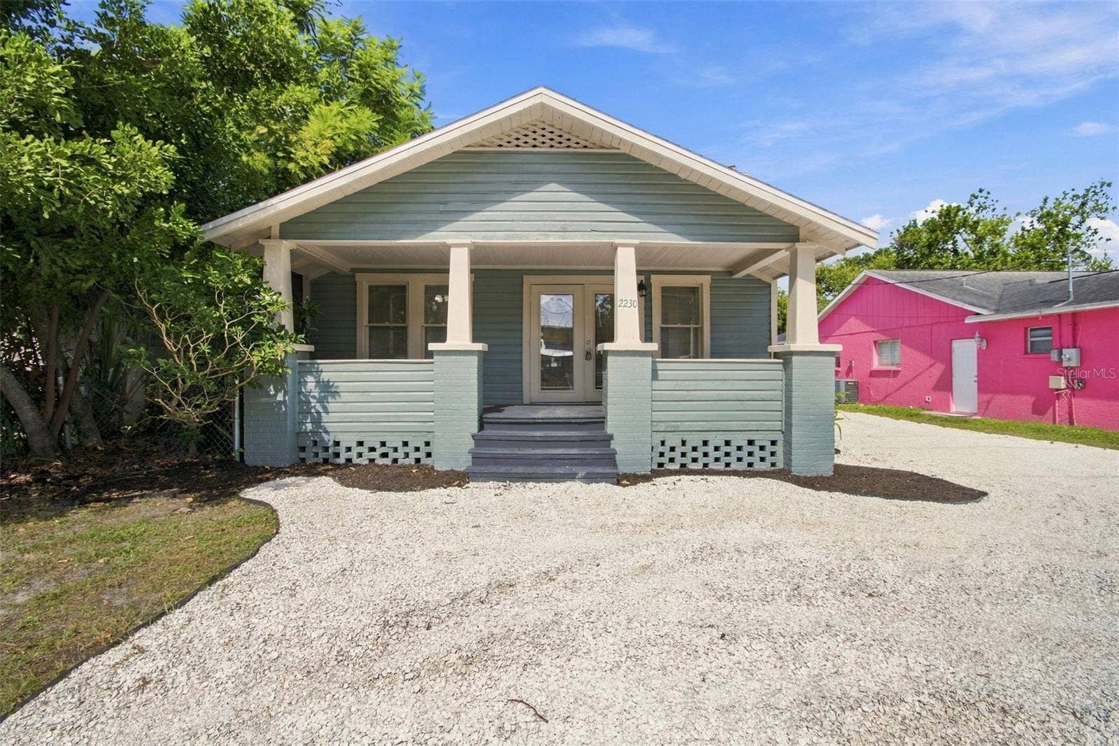 2230 9TH AVENUE W, Bradenton, FL 34205 2230 9TH AVENUE W, Bradenton, FL 34205
