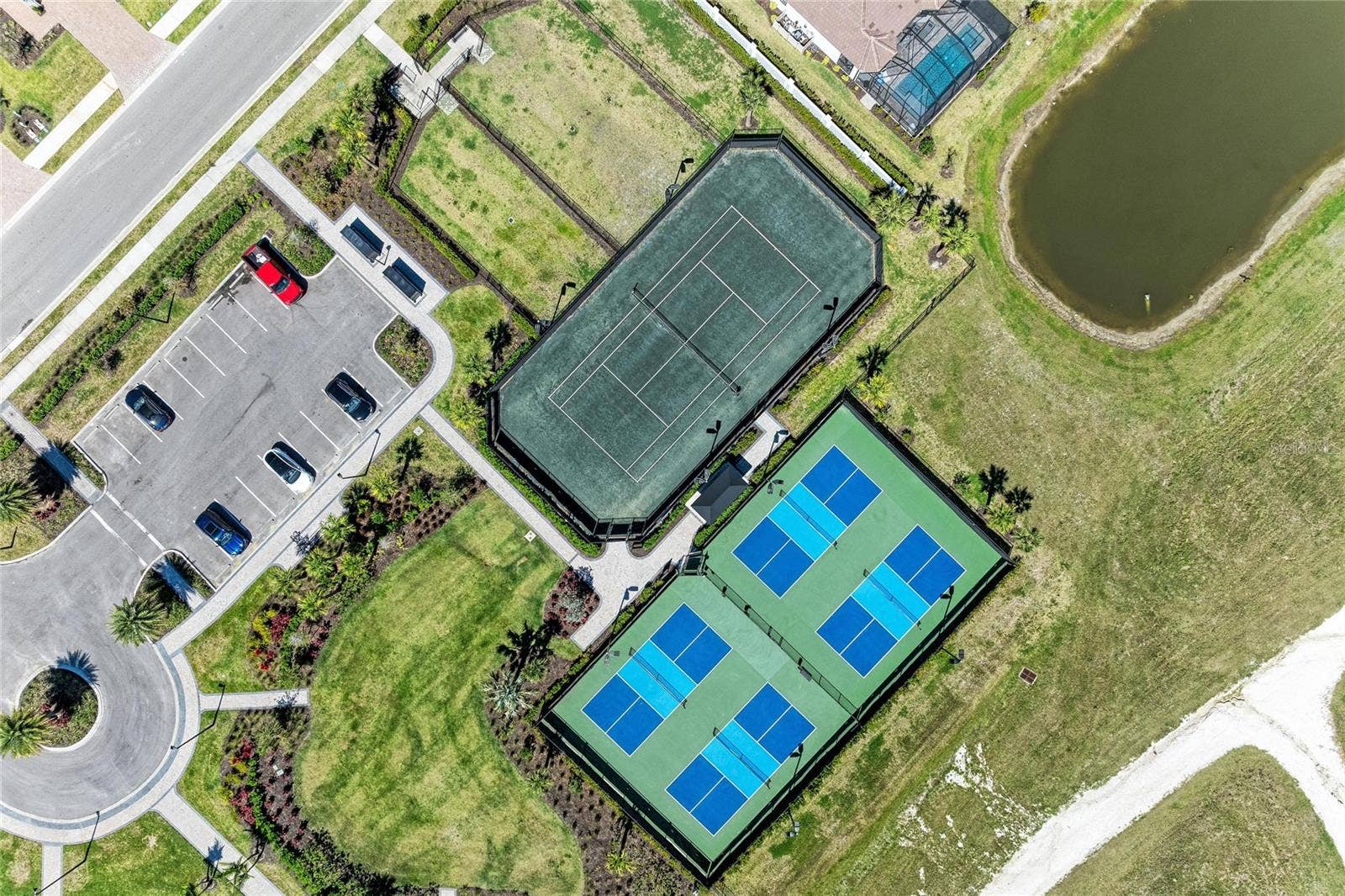 6261 MESA GLEN, Bradenton, FL 34203