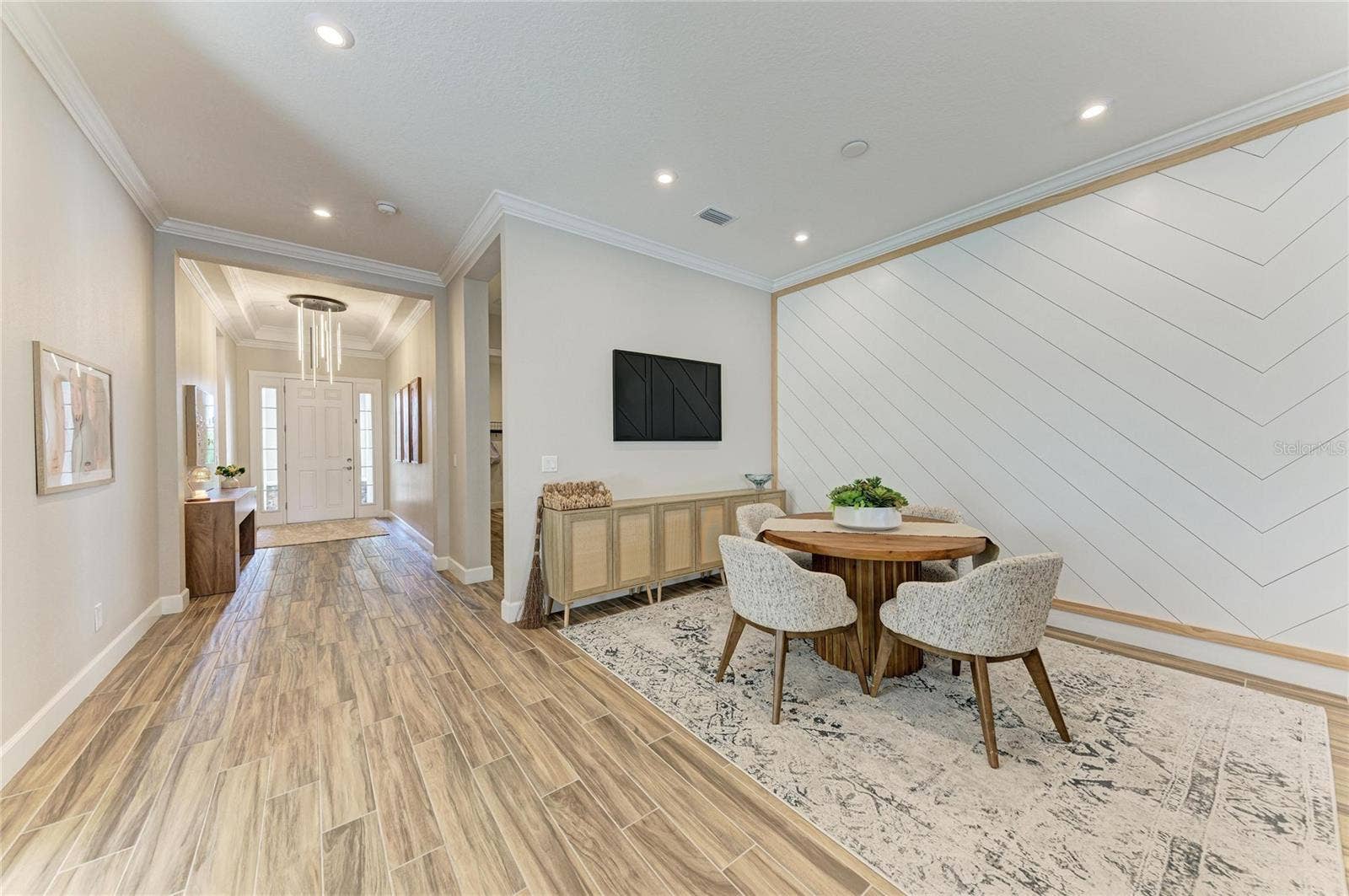 6261 MESA GLEN, Bradenton, FL 34203