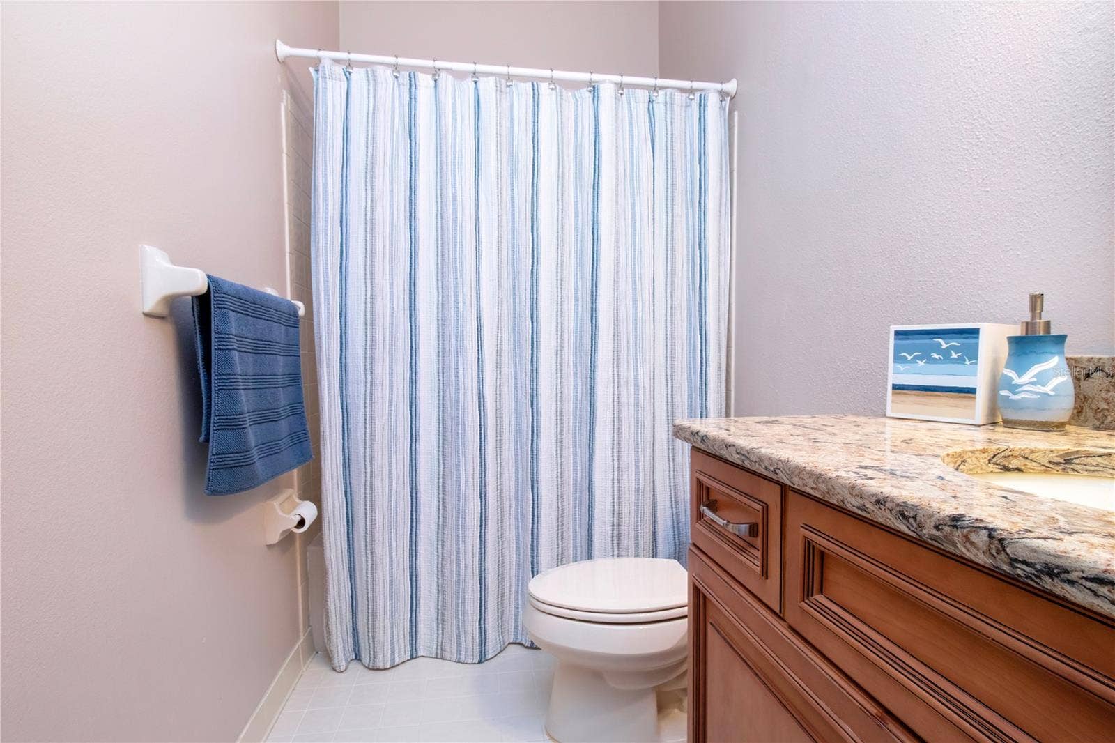 5273 HERON WAY, #202, Sarasota, FL 34231 5273 HERON WAY, #202, Sarasota, FL 34231