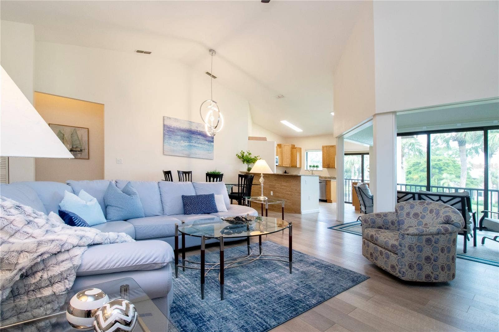 5273 HERON WAY, #202, Sarasota, FL 34231 5273 HERON WAY, #202, Sarasota, FL 34231