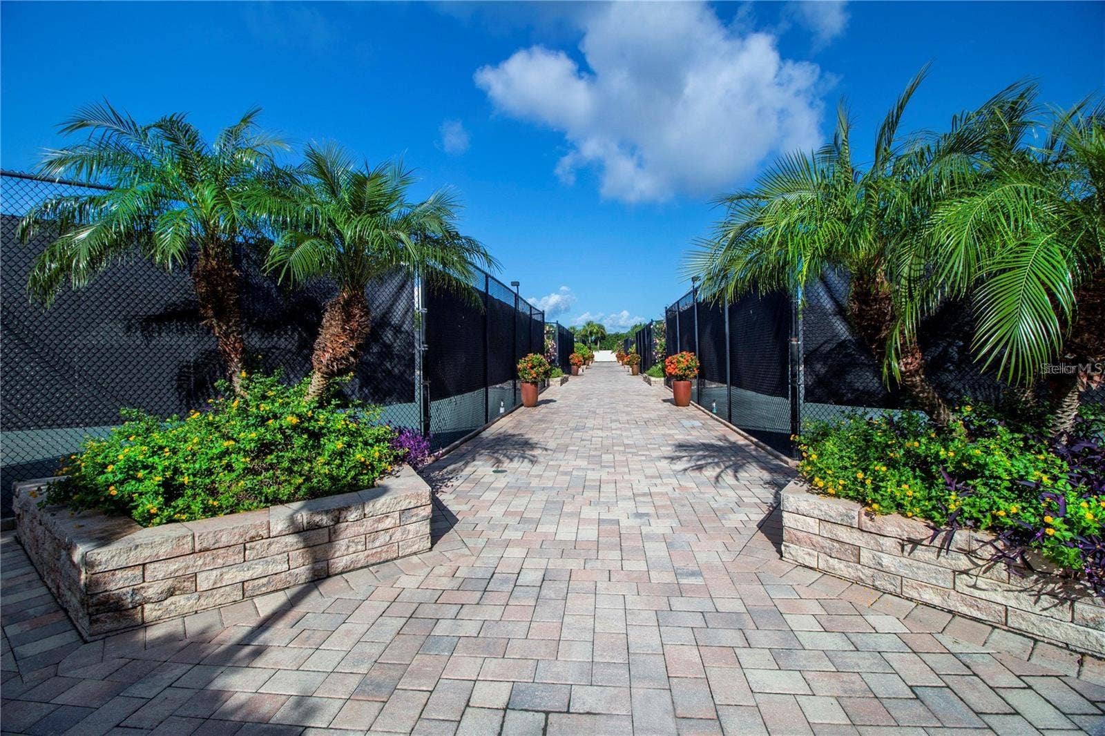 5273 HERON WAY, #202, Sarasota, FL 34231 5273 HERON WAY, #202, Sarasota, FL 34231