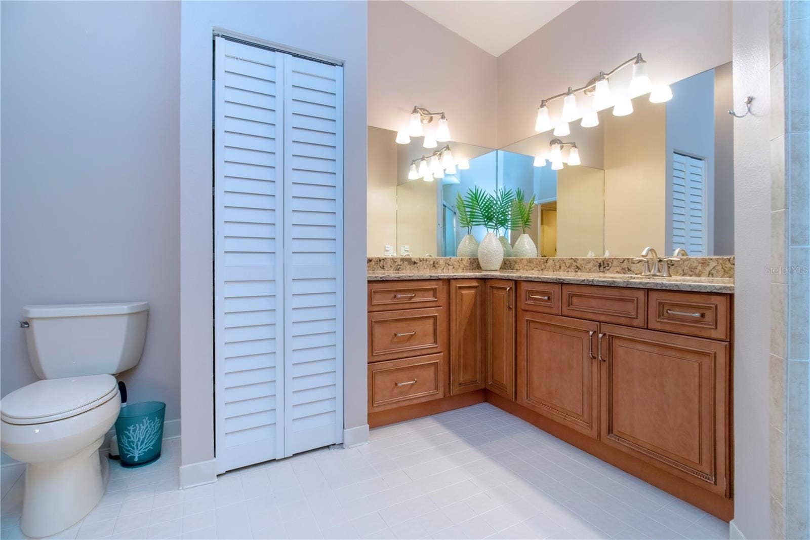 5273 HERON WAY, #202, Sarasota, FL 34231 5273 HERON WAY, #202, Sarasota, FL 34231