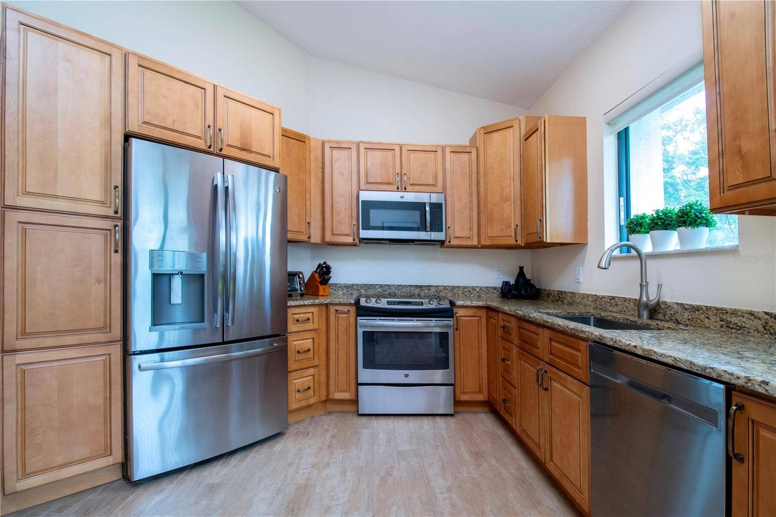 5273 HERON WAY, #202, Sarasota, FL 34231 5273 HERON WAY, #202, Sarasota, FL 34231