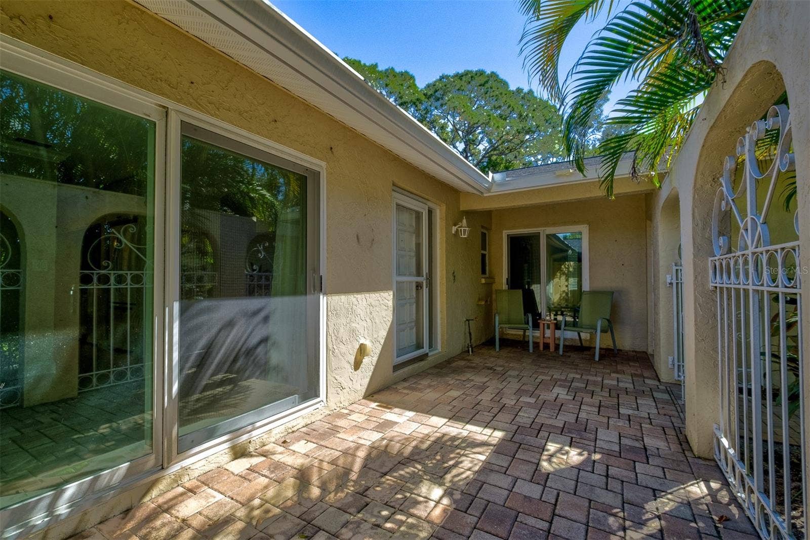 5247 VILLA MAJORCA COURT, #27, Sarasota, FL 34235