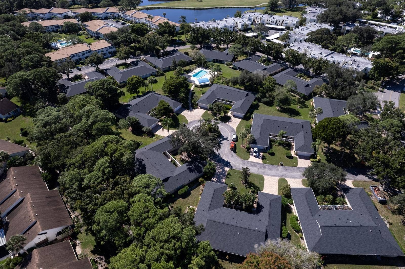 5247 VILLA MAJORCA COURT, #27, Sarasota, FL 34235
