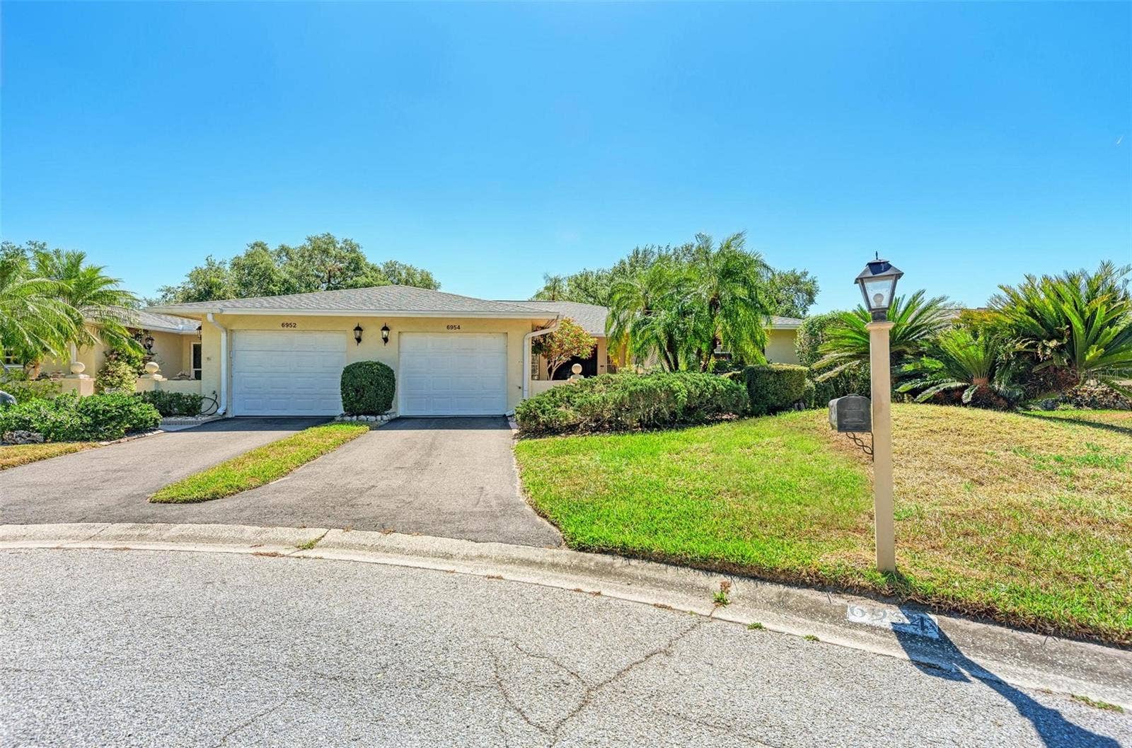 6954 W COUNTRY CLUB DRIVE N, Sarasota, FL 34243 6954 W COUNTRY CLUB DRIVE N, Sarasota, FL 34243