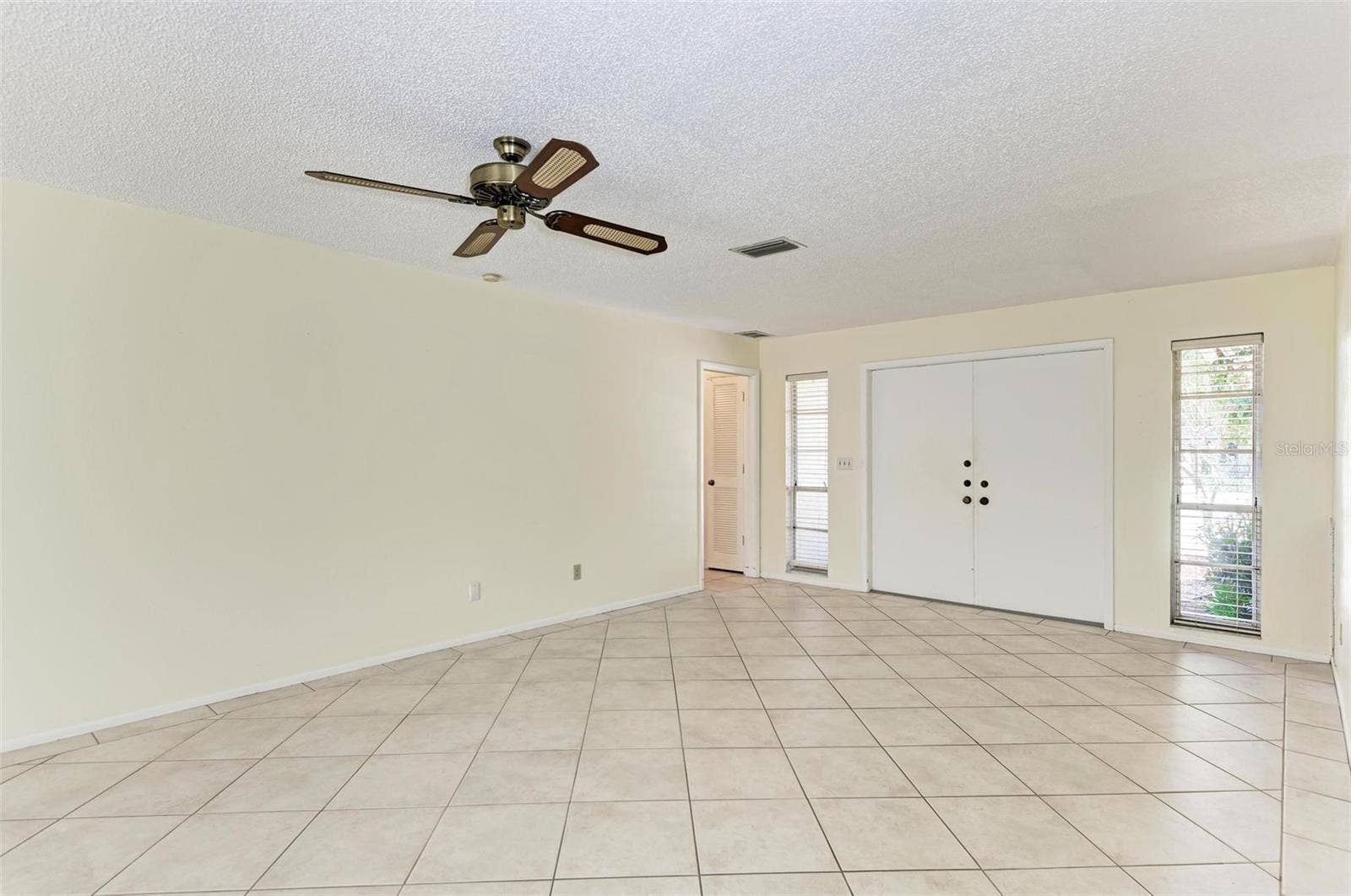 6954 W COUNTRY CLUB DRIVE N, Sarasota, FL 34243 6954 W COUNTRY CLUB DRIVE N, Sarasota, FL 34243