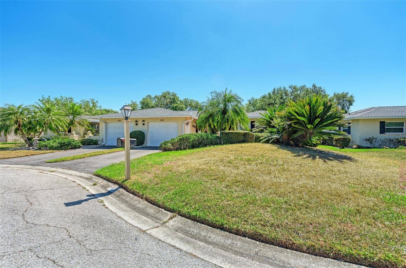 6954 W COUNTRY CLUB DRIVE N, Sarasota, FL 34243 6954 W COUNTRY CLUB DRIVE N, Sarasota, FL 34243