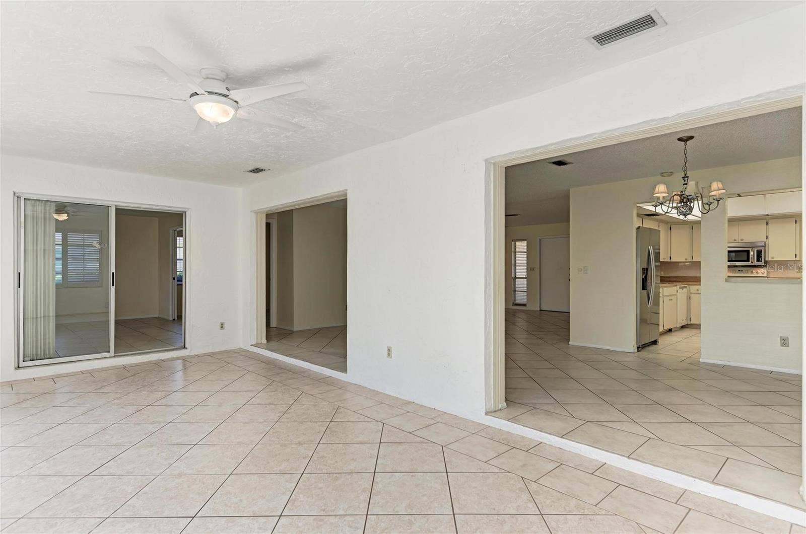 6954 W COUNTRY CLUB DRIVE N, Sarasota, FL 34243 6954 W COUNTRY CLUB DRIVE N, Sarasota, FL 34243