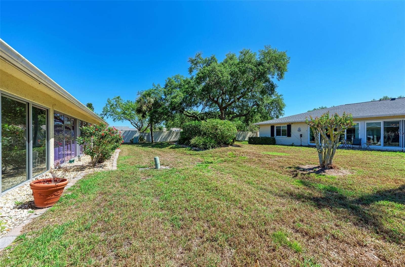 6954 W COUNTRY CLUB DRIVE N, Sarasota, FL 34243 6954 W COUNTRY CLUB DRIVE N, Sarasota, FL 34243