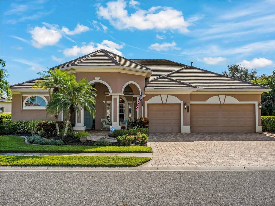 Property photo for 2975 BRAVURA LAKE DRIVE, Sarasota, FL