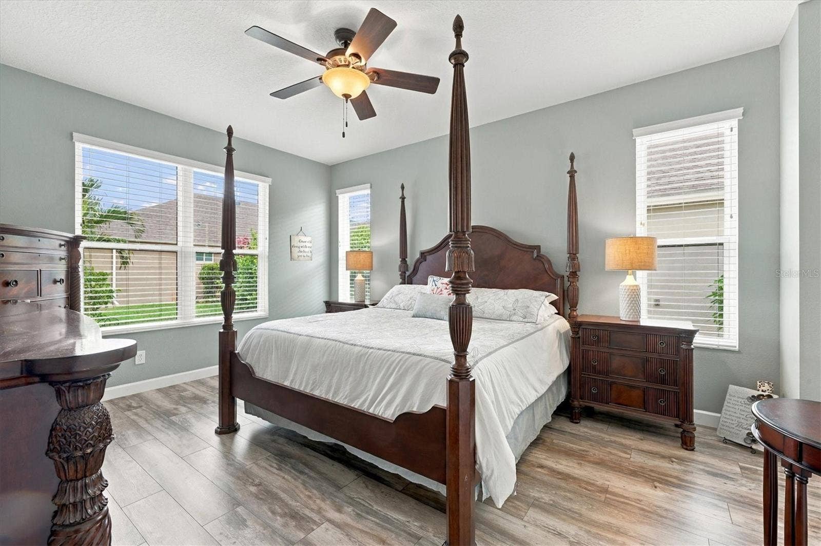 5509 52ND AVENUE W, Bradenton, FL 34210 5509 52ND AVENUE W, Bradenton, FL 34210
