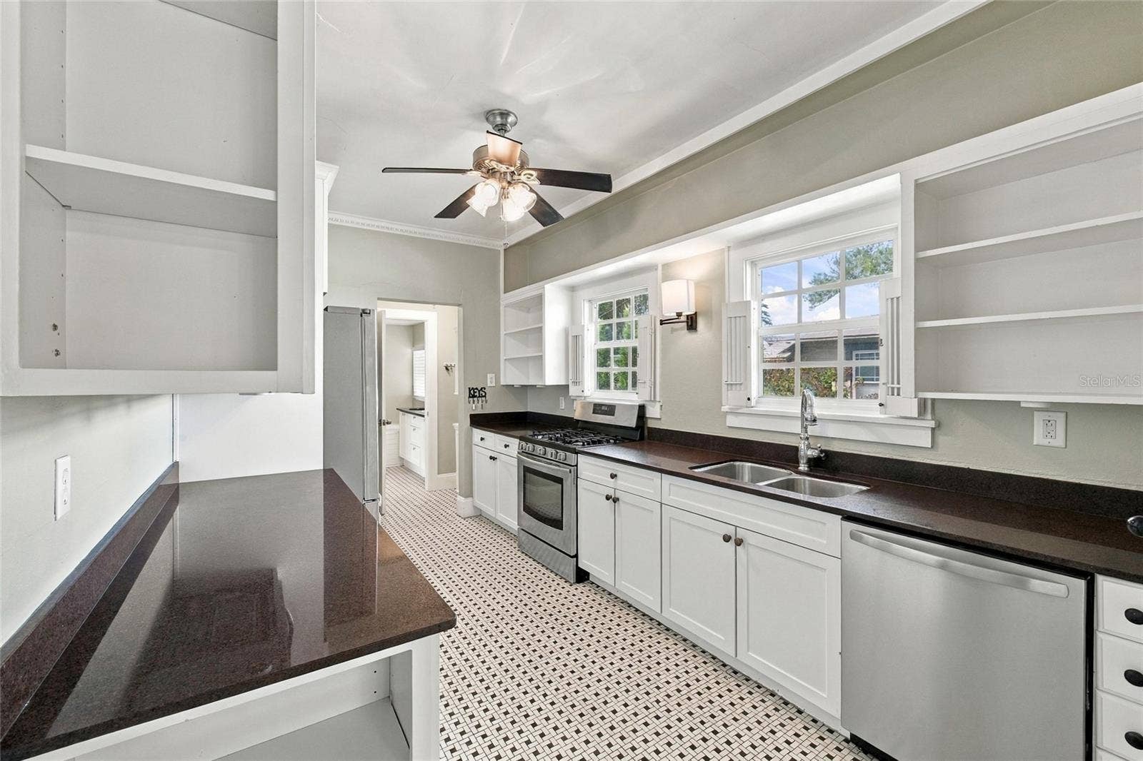 1013 SOUTH BOULEVARD, Lakeland, FL 33803 1013 SOUTH BOULEVARD, Lakeland, FL 33803
