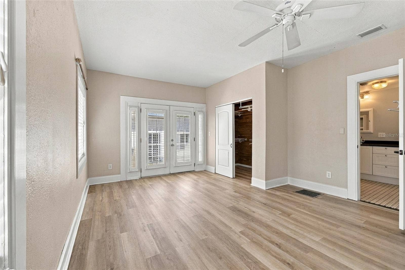 1013 SOUTH BOULEVARD, Lakeland, FL 33803 1013 SOUTH BOULEVARD, Lakeland, FL 33803