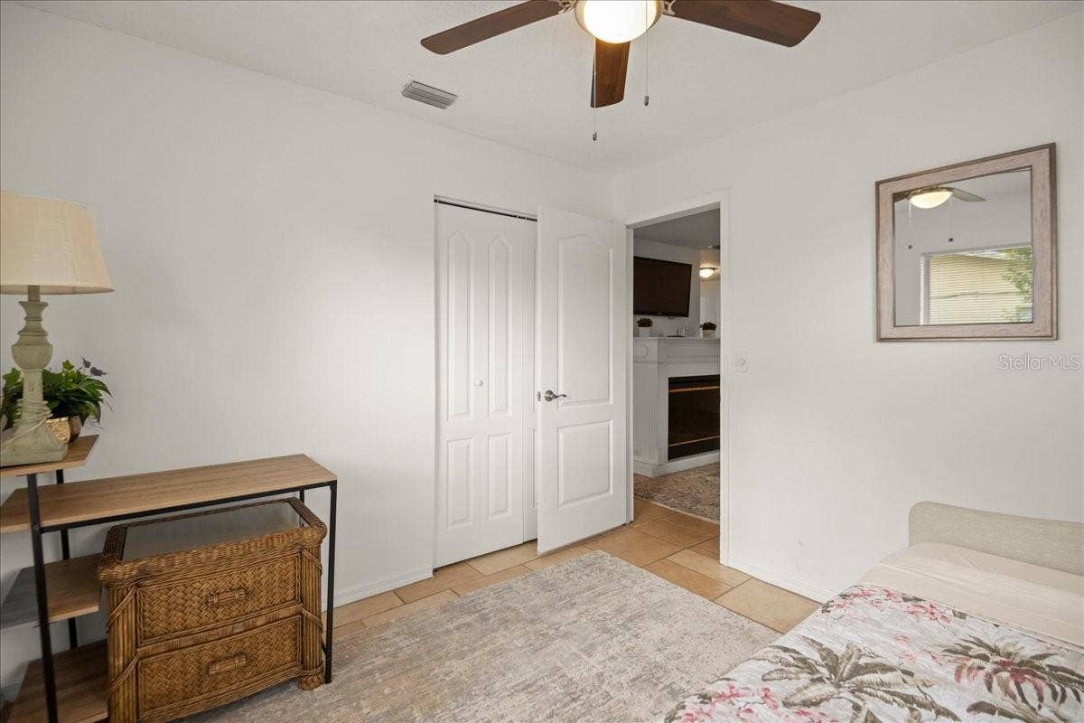 2201 54TH AVENUE DRIVE W, Bradenton, FL 34207 2201 54TH AVENUE DRIVE W, Bradenton, FL 34207